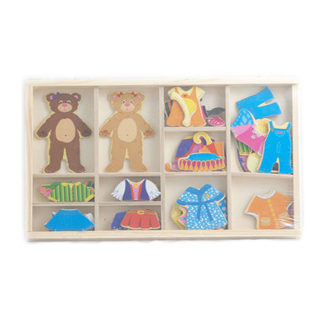 Magnetic bears dress up puzzle